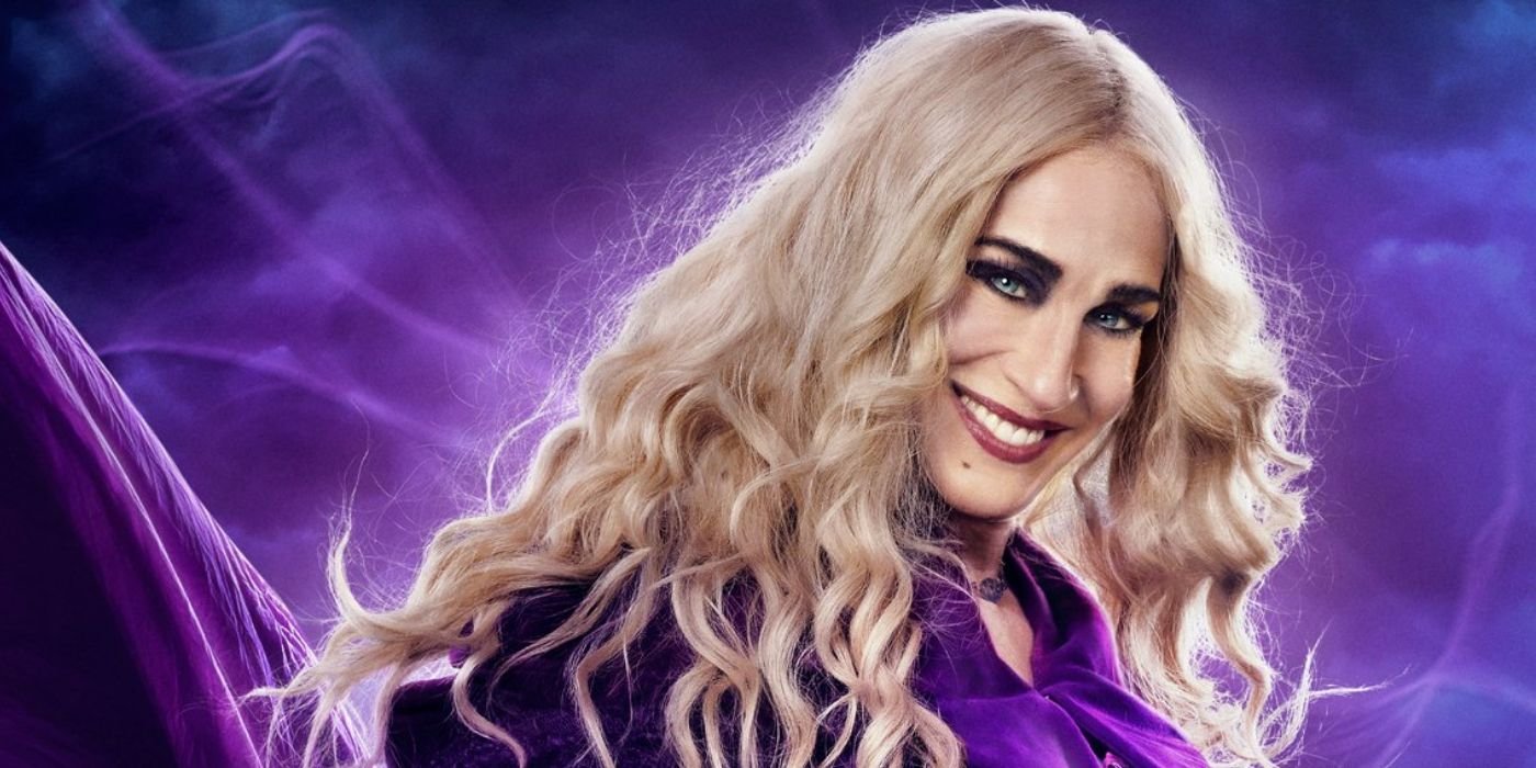 Sarah Jessica Parker as Sarah Sanderson in Hocus Pocus 2