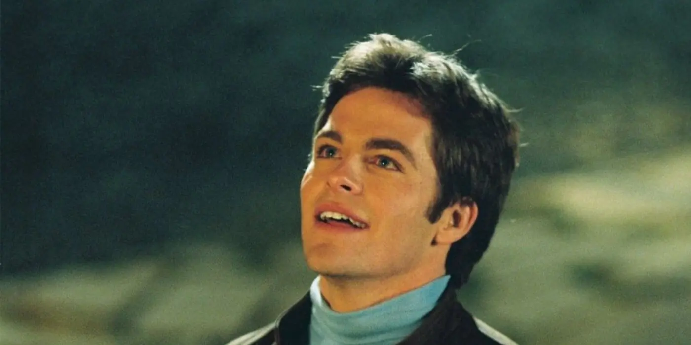 Nicholas (Chris Pine) looking up and smiling in The Princess Diaries 2.